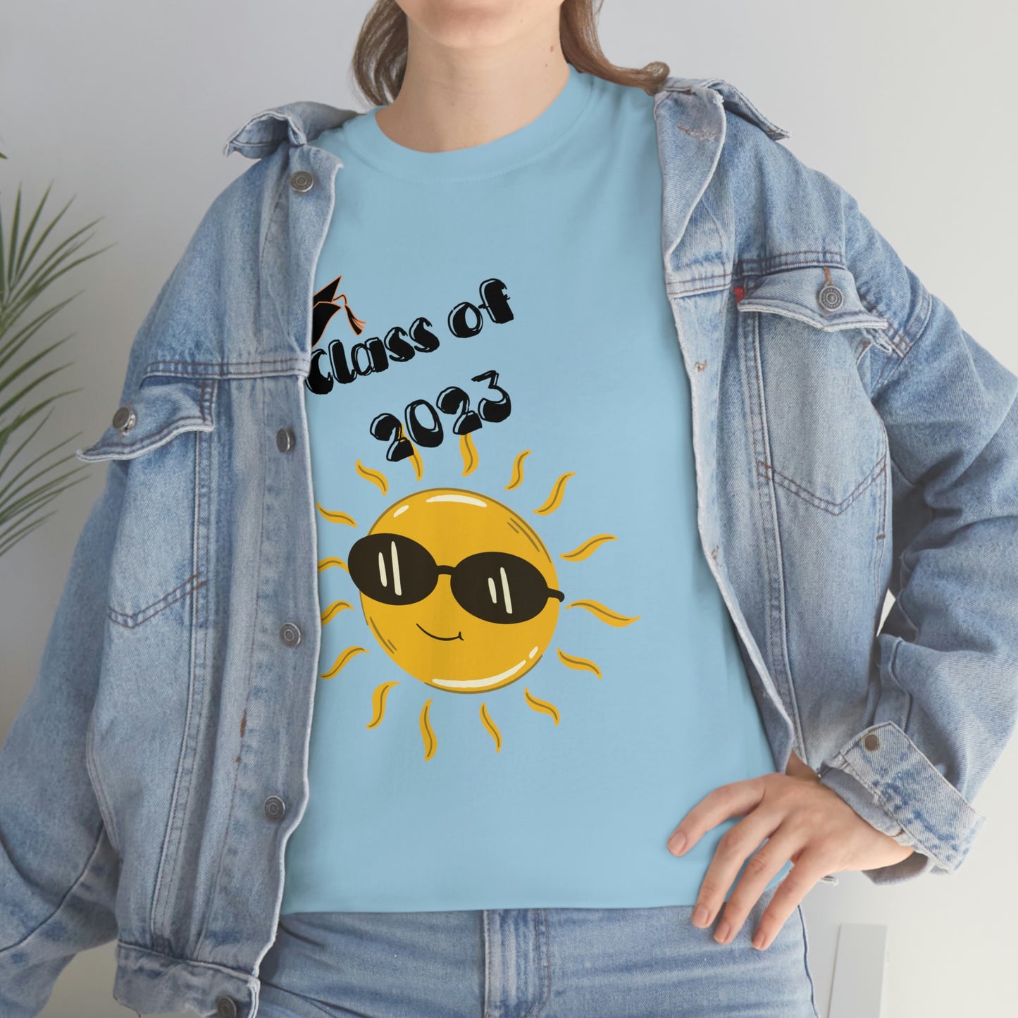 "Class of 2023 Sunshine wearing Shades" Unisex Heavy Cotton Tee
