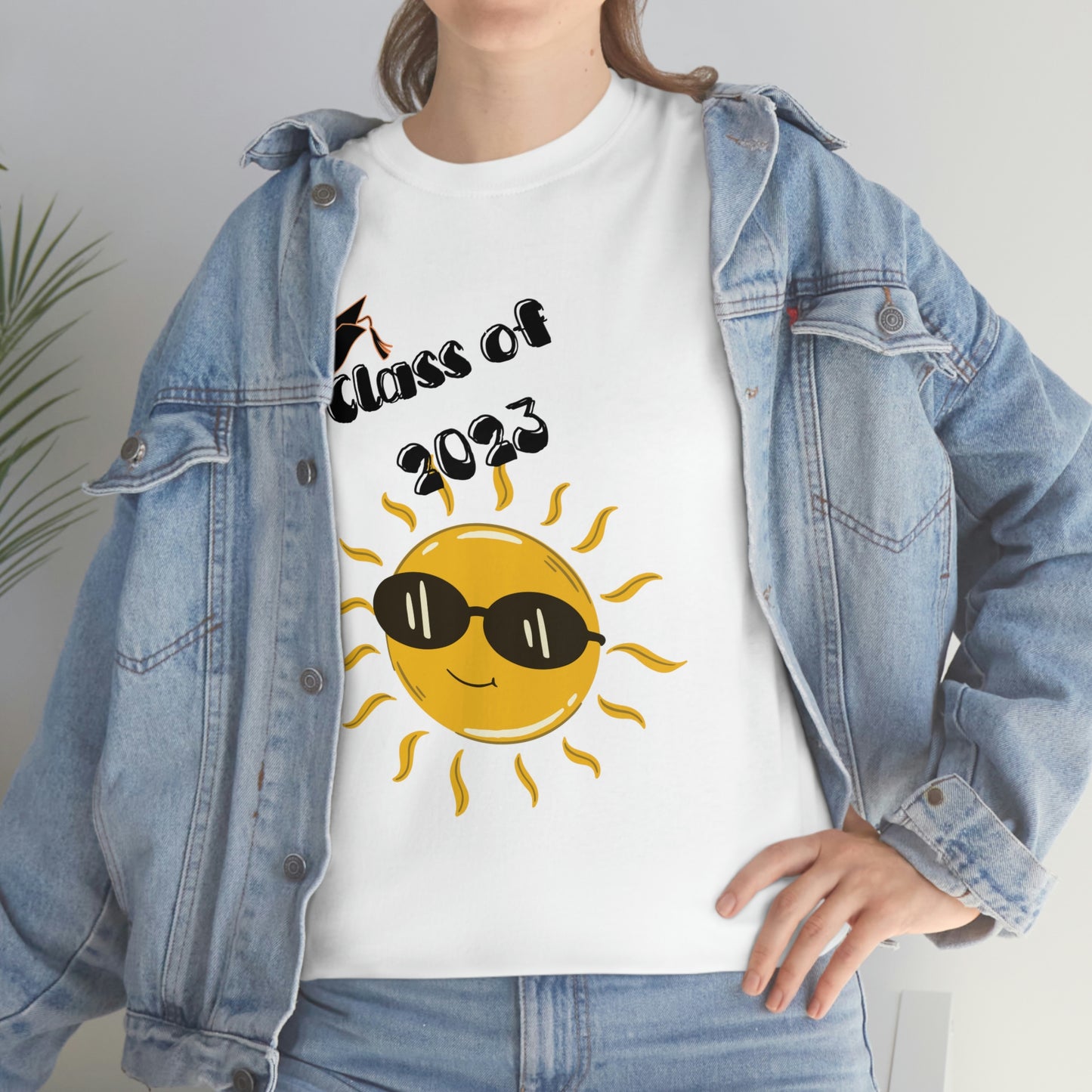 "Class of 2023 Sunshine wearing Shades" Unisex Heavy Cotton Tee